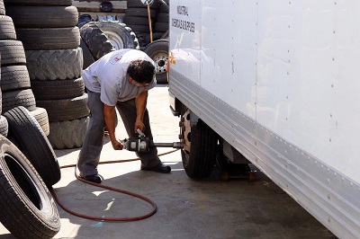 truck tire service